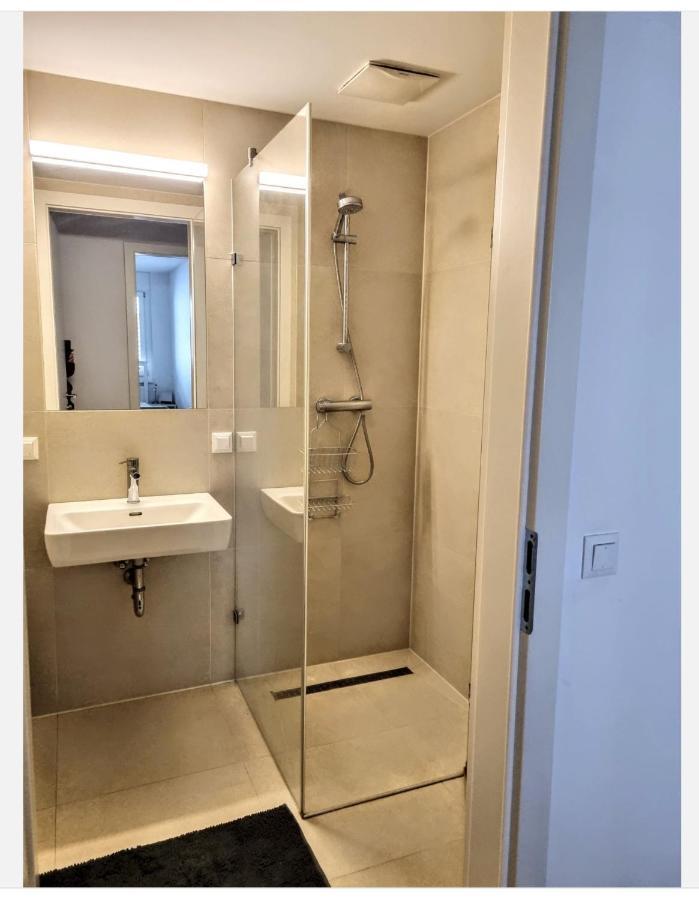 Rooms In Luxury Apartment, Central Vienna Near Hauptbahnhof Esterno foto